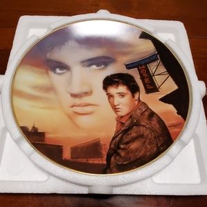 Elivis Presley Heartbreak Hotel